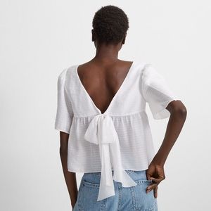 Silk White Tie Back Bow Top Short Sleeve - Club Monaco ‘Ahlam’